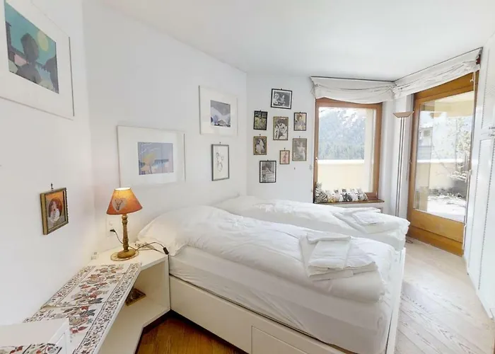 アパート Caspar Badrutt - *